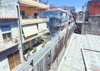 Balcone - Bilocale CORSO UMBERTO I
 
76, Roccalumera - foto 3