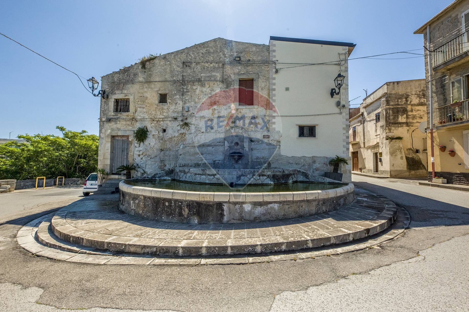 Foto 5 - Independent house Via Roma
 
264, Monterosso Almo - photo 3