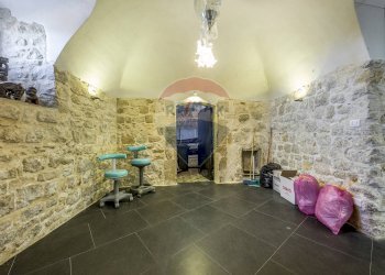 Foto 11 - Casa indipendente Via Roma
 
264, Monterosso Almo - foto 9