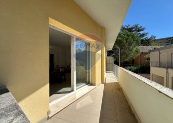 Balcone - Trilocale Viale Duca degli Abruzzi
 
21, L'Aquila - foto 7