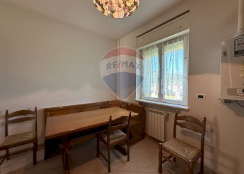 Sala da pranzo - Trilocale Viale Duca degli Abruzzi
 
21, L'Aquila - foto 13