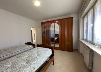 Camera / camera da letto - Trilocale Viale Duca degli Abruzzi
 
21, L'Aquila - foto 17