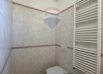 Bagno - Trilocale Viale Duca degli Abruzzi
 
21, L'Aquila - foto 26