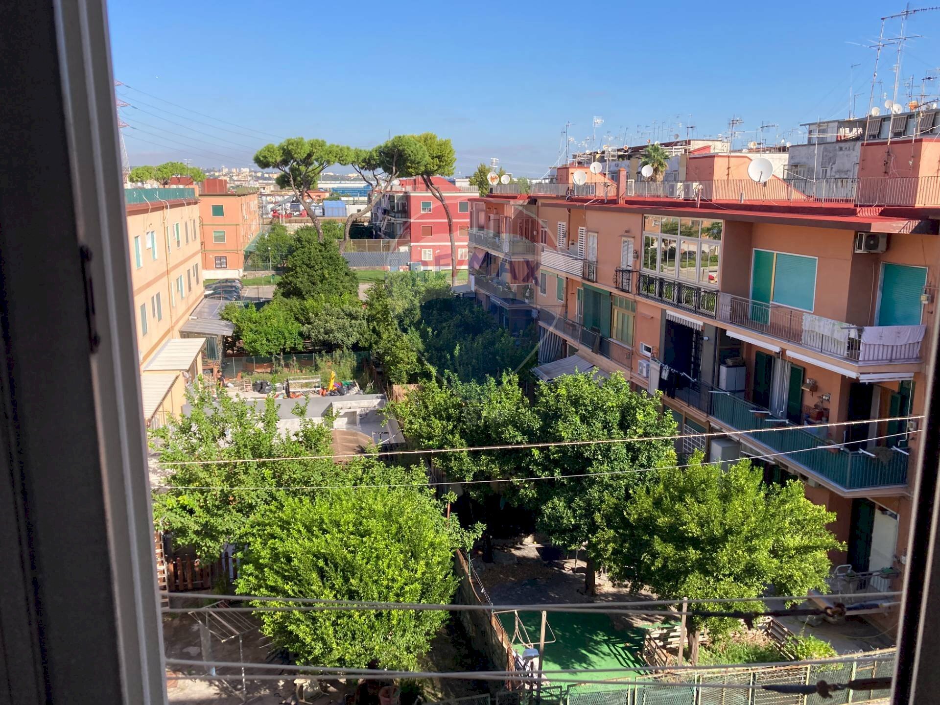 Edificio all\'aperto - Trilocale Napoli - foto 1