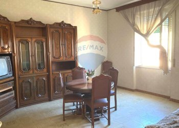 Sala da pranzo - Trilocale Napoli - foto 12