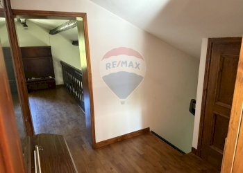 Hall / corridoio - Villa Via Valpiana
 
41, Limana - photo 52