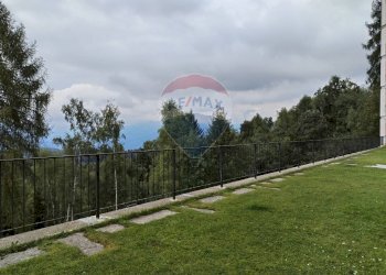 Giardino - Trilocale Piazzale Nevegal
 
225, Belluno - foto 10