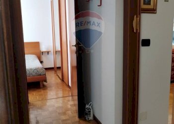 Hall / corridoio - Trilocale Piazzale Nevegal
 
225, Belluno - foto 14