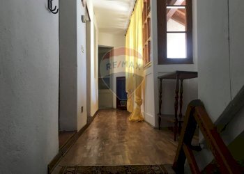 Hall / corridoio - Casa indipendente Via Roma
 
14, Lamon - foto 33