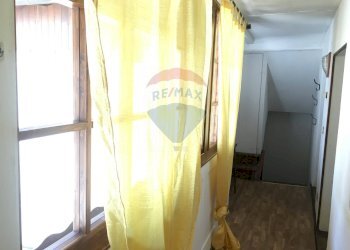 Hall / corridoio - Casa indipendente Via Roma
 
14, Lamon - foto 35