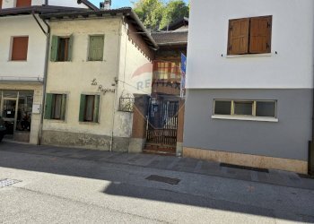 Casa all\'aperto - Casa indipendente Via Roma
 
14, Lamon - foto 1