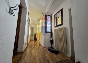 Hall / corridoio - Casa indipendente Via Roma
 
14, Lamon - foto 2