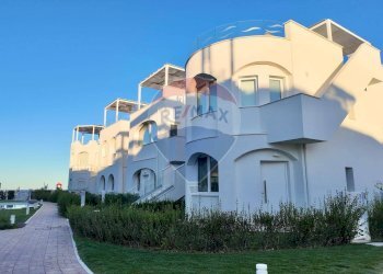 Casa all\'aperto - Quadrilocale via Loreto
 
1, Numana - foto 1