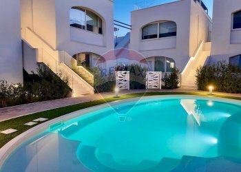 Piscina - Quadrilocale via Loreto
 
1, Numana - foto 8