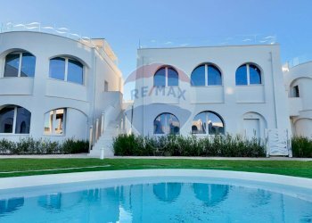 Piscina - Quadrilocale via Loreto
 
1, Numana - foto 24