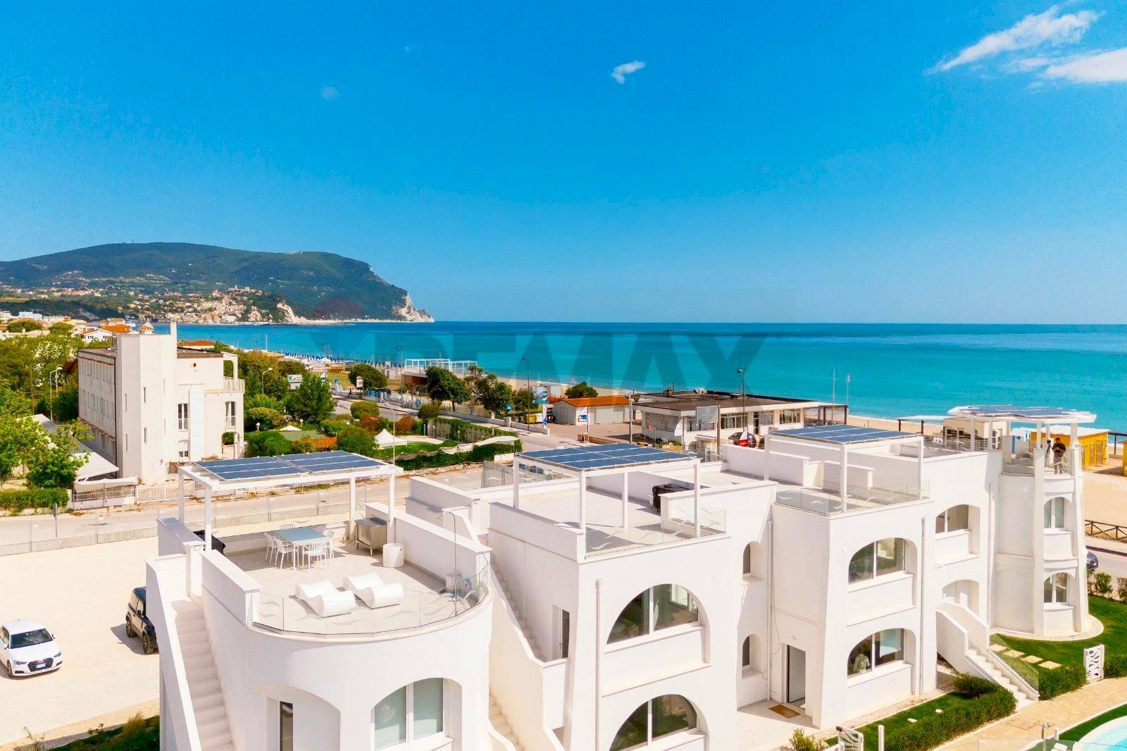 Vista dell\'acqua - Trilocale via Loreto
 
1, Numana - foto 1