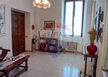 Soggiorno - Rustico VIA VITTORIO EMANUELE
 
4, Codevilla - foto 5