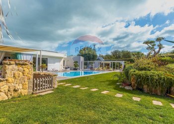 Piscina - Villa S.V. La Landrigga, Sassari - foto 14