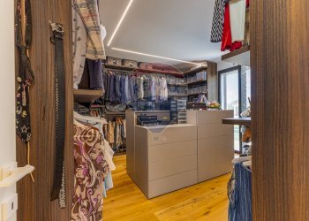 Cabina armadio - Villa S.V. La Landrigga, Sassari - foto 35