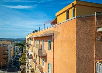 Edificio all\'aperto - Quadrilocale Via Rizzeddu
 
17, Sassari - foto 25