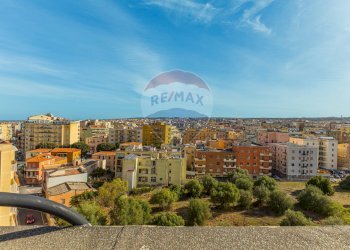 Edificio all\'aperto - Quadrilocale Via Rizzeddu
 
17, Sassari - foto 51