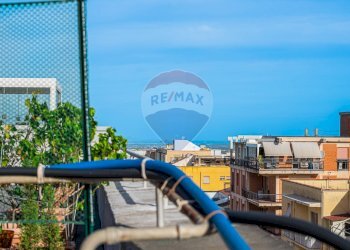 Balcone - Quadrilocale Via Rizzeddu
 
17, Sassari - foto 52