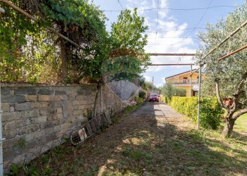 Giardino - Villa Via casale di sant'isidoro
45, Roma - foto 8