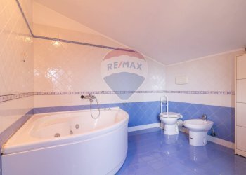 Bagno - Villa Via casale di sant'isidoro
45, Roma - foto 14
