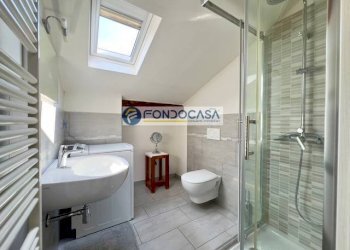 Bagno Finestrato - Attic Via Disciplina
 
11, Gardone Riviera - photo 16