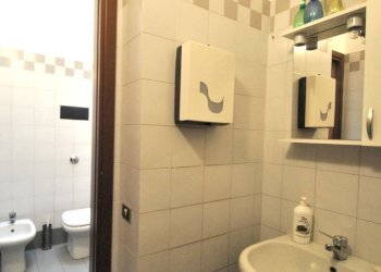 Foto 10 - Office Via Vittorio Emanuele
 
17, Vimercate - photo 10