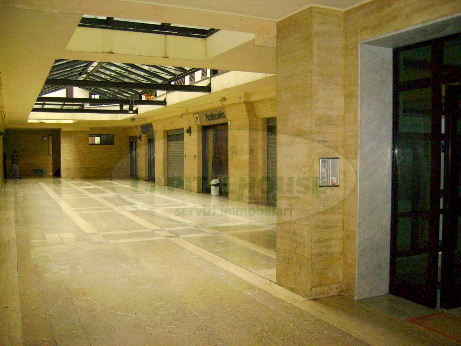 Foto 3 - Ufficio Piazza del Popolo, Avellino - foto 3