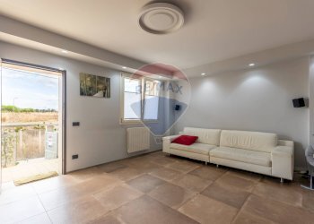 Soggiorno - Terraced Villa via Giovanni Falcone
 
64, Vittoria - photo 11