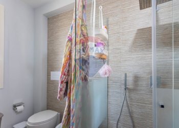 Bagno - Terraced Villa via Giovanni Falcone
 
64, Vittoria - photo 22