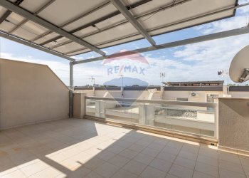 Terrazza - Terraced Villa via Giovanni Falcone
 
64, Vittoria - photo 56