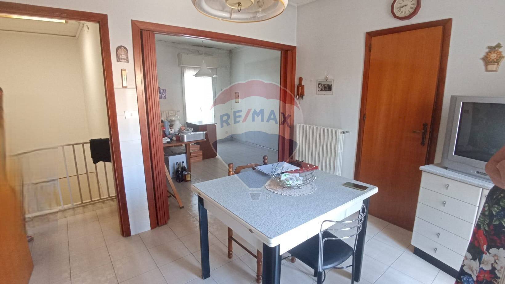 Sala da pranzo - Casa indipendente via gulfi
 
7, Chiaramonte Gulfi - foto 1