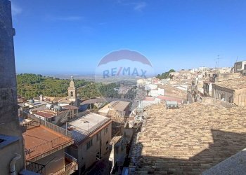 Edificio all\'aperto - Casa indipendente via gulfi
 
7, Chiaramonte Gulfi - foto 3