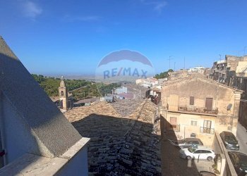 Edificio all\'aperto - Casa indipendente via gulfi
 
7, Chiaramonte Gulfi - foto 5