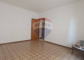 Stanza vuota - Casa indipendente via gulfi
 
7, Chiaramonte Gulfi - foto 8