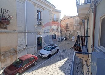 Edificio all\'aperto - Casa indipendente via gulfi
 
7, Chiaramonte Gulfi - foto 25