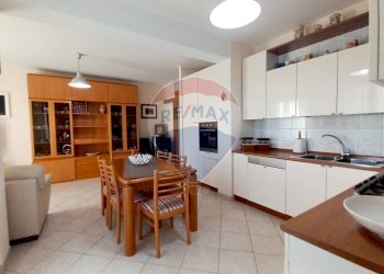 Cucina - Appartamento via Brancati, Scicli - foto 7