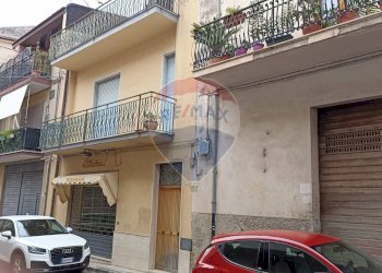 Edificio all\'aperto - Casa indipendente Giarratana - foto 2