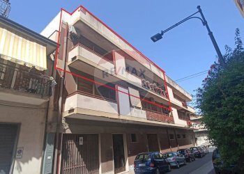 Edificio all\'aperto - Apartment via  monfalcone
 
40, Francofonte - photo 2
