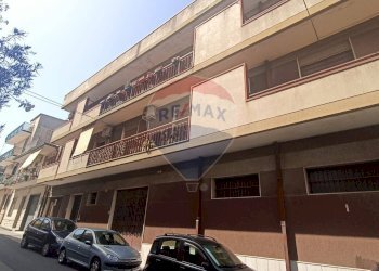 Edificio all\'aperto - Apartment via  monfalcone
 
40, Francofonte - photo 4