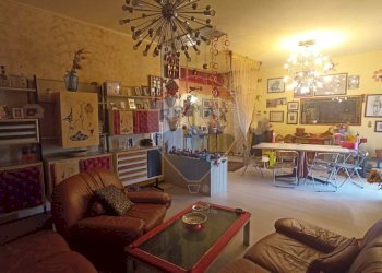 Sala da pranzo - Apartment via  monfalcone
 
40, Francofonte - photo 12