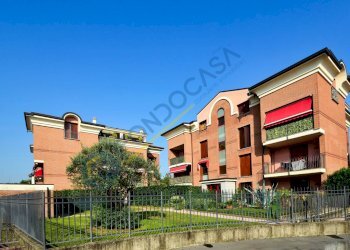 Foto 2 - Bilocale VIA PIETRO GOBETTI
 
16/2, Paderno Dugnano - foto 2