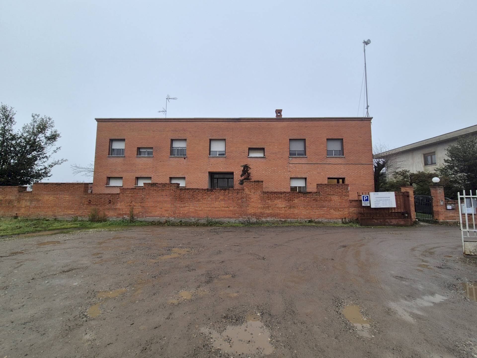 Foto 2 - Laboratorio Via Dei Caduti
 
20/a, Corteolona e Genzone - foto 2