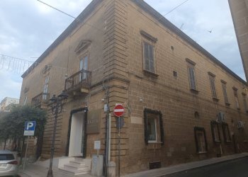 Foto 1 - Stabile - Palazzo Via Della Chiesa
 
17, Pulsano - foto 1