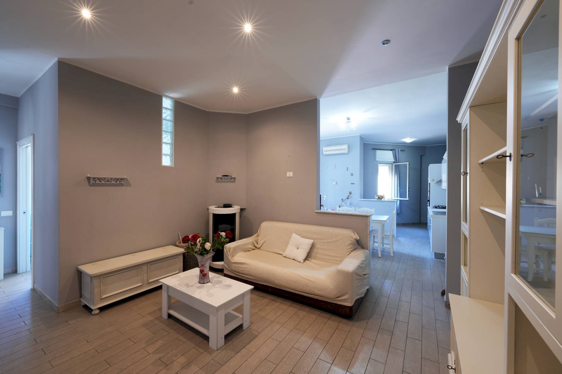 Foto 3 - Appartamento Via Silvio Pellico
 
1, Fragagnano - foto 3