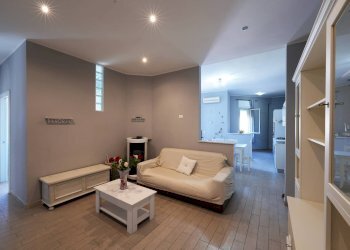 Foto 3 - Appartamento Via Silvio Pellico
 
1, Fragagnano - foto 3