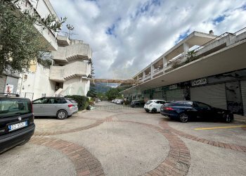 Foto 3 - Commercial Premises Via Marcello, Mercato San Severino - photo 3